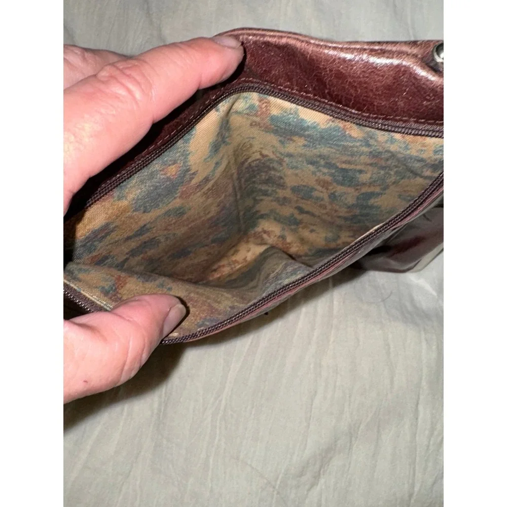 Hobo international double kiss lock brown leather Lauren‎ clutch purse